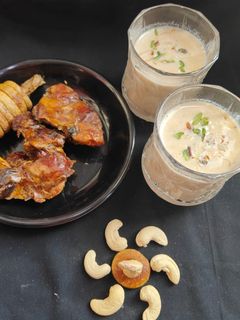 अंजीर खजूर ड्राई फ्रूट्स मिल्क🥤 रेसिपी मुख्य फोटो