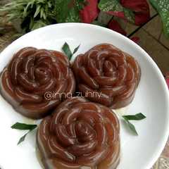 รูปของ Puding Mawar Santan Gula merah Coklat