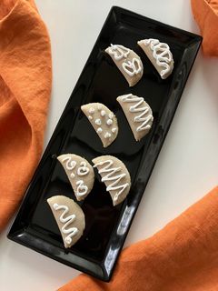 Una foto de Pastelitos para Navidad Secados al aire!!