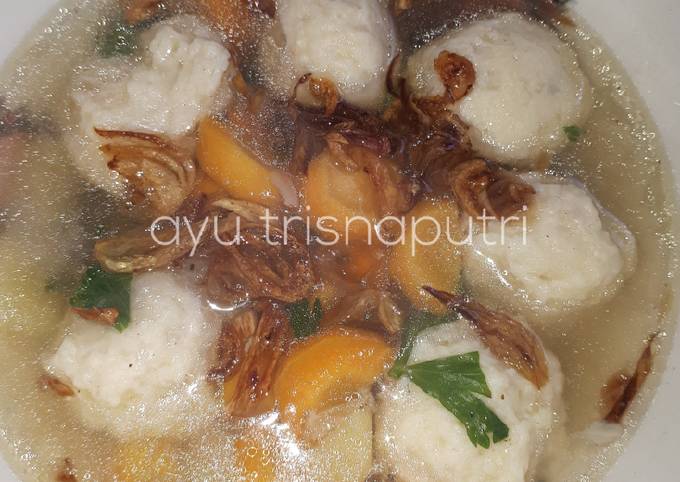 Resep Sop Sayur Bakso Ayam Oleh Dapur Loreina Trisna Putri Cookpad