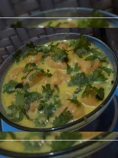 बेसन के पकौड़ी की कडी (besan ke pakodi ki kadhi recipe in Hindi) रेसिपी मुख्य फोटो