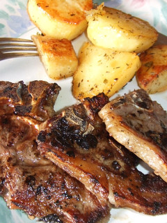 Una foto de Chuletas de cordero sencillas