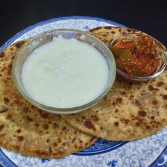 A picture of Sattu paratha.