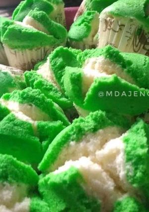 Foto resep Bolu kukus mekar.. All one method