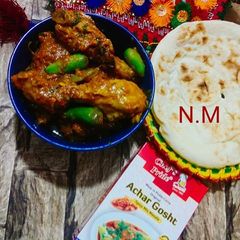 A picture of Chicken achar gosht.