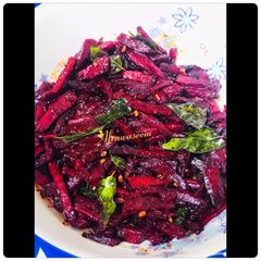 A picture of Instant beetroot achar.