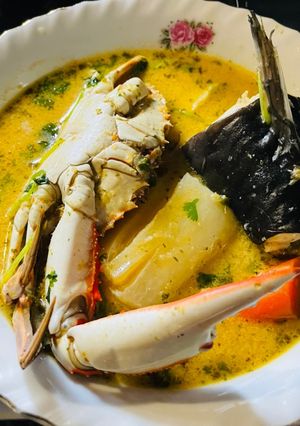 Una foto de Sopa de Jaiba en coco