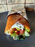 Tortille z kurczakiem i guacamole