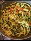 Spaghetti di zucchine con gamberetti