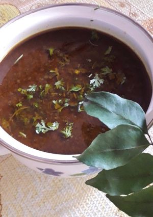 A picture of Curry leaves gravy.