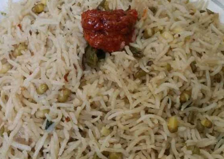 Simple Way to Make Speedy Whole Moong Daal Pulao