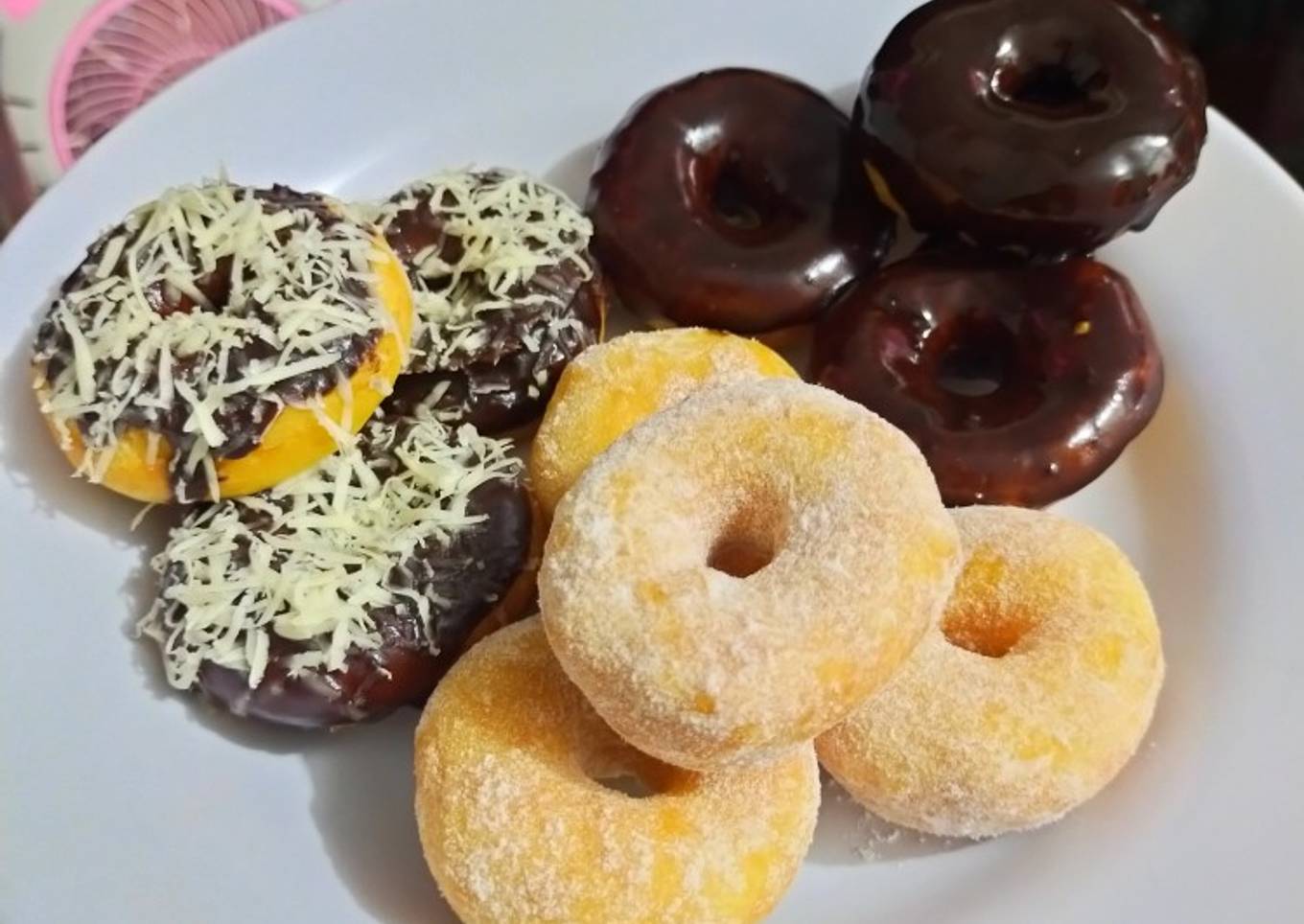 Donat empuk tanpa telur