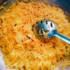 A picture of Mithe chawal.