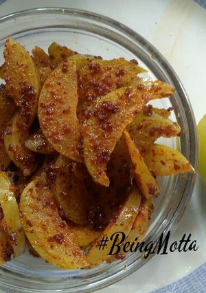 A picture of Instant Awla pickle.