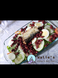 A picture of Lettuce base Salad.