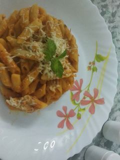 जैन टोमॅटो सॉस पास्ता (Jain tomato sauce pasta recipe in Hindi) रेसिपी मुख्य फोटो