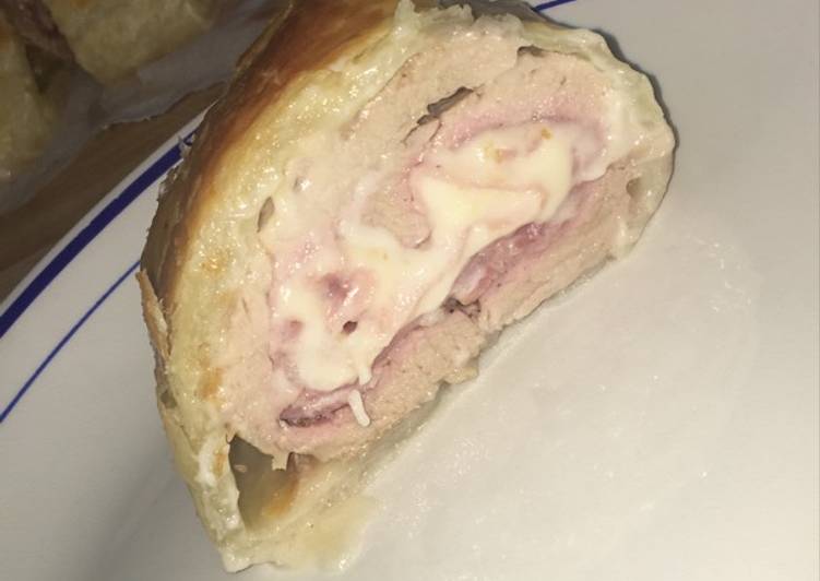 Solomillo de cerdo relleno y envuelto con masa de hojaldre