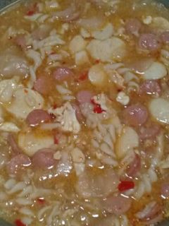 Foto resep Seblak bakso sosis