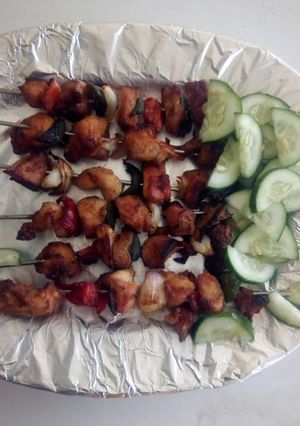 A picture of Chicken kebab.