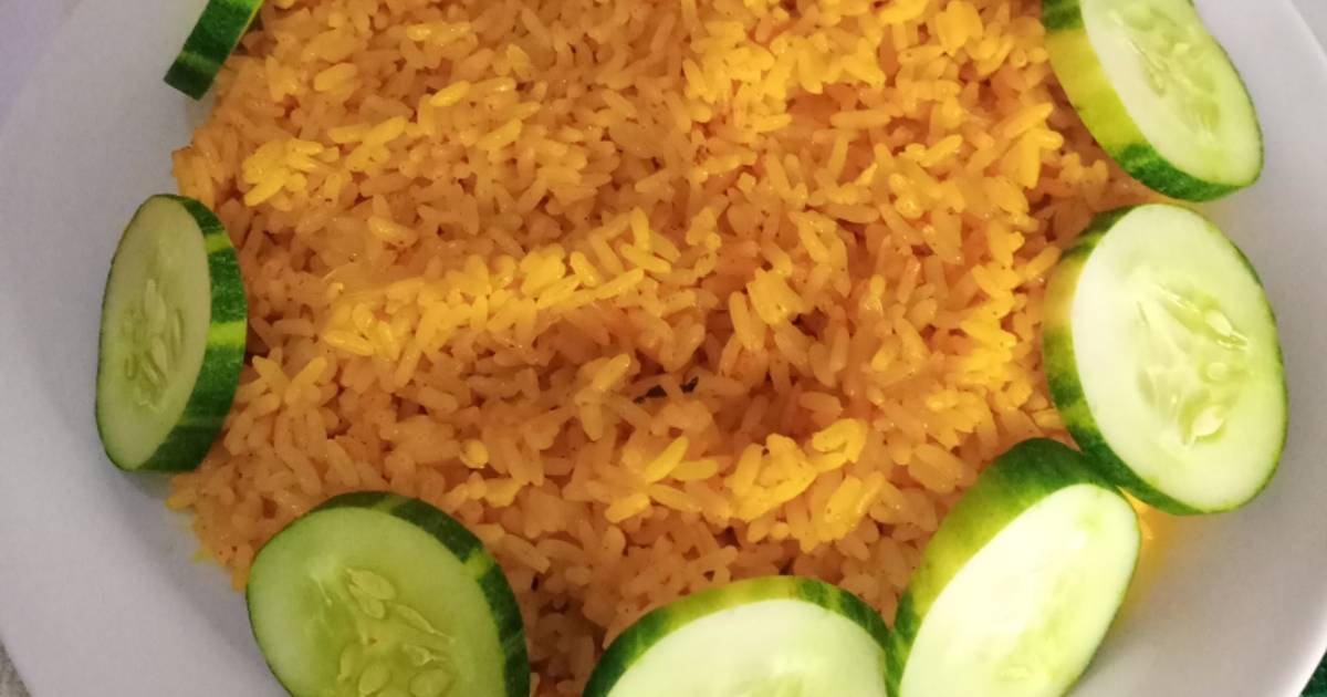 Rice Cooker Yellow Rice Recipe by mamols - Cookpad