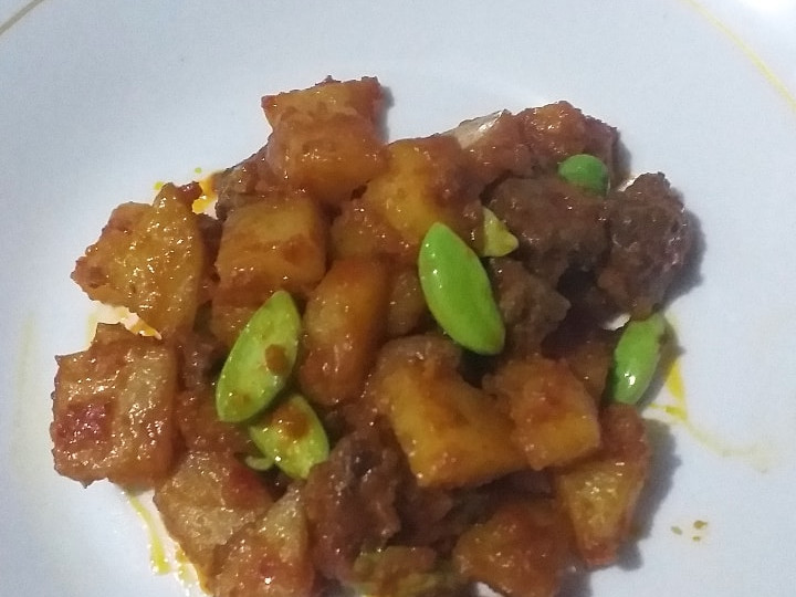 Standar Resep praktis buat Sambel goreng kentang ati sapi yang nagih banget