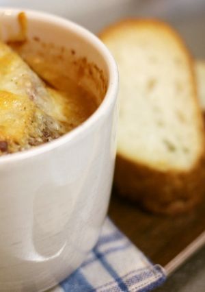 A picture of Ultimate Onion Gratin Soup.