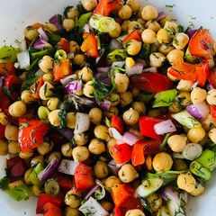 A picture of Chickpea salad.