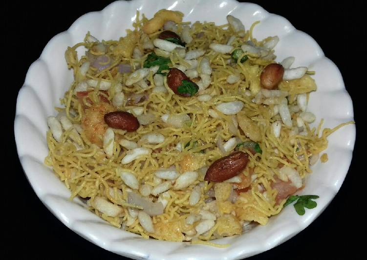 Bhel puri