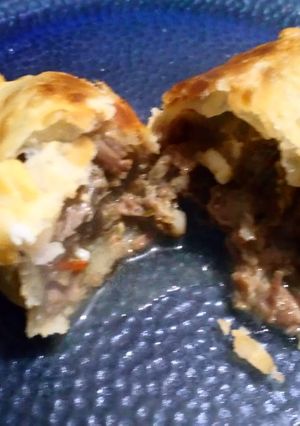 Una foto de Empanadas de osobuco