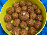 आलेपाक मिनी लाडू (Aalepak Mini Ladoo Recipe In Marathi)