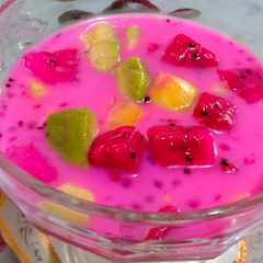 รูปของ Sop buah 🍒🍓🍇🍎🍌🍊