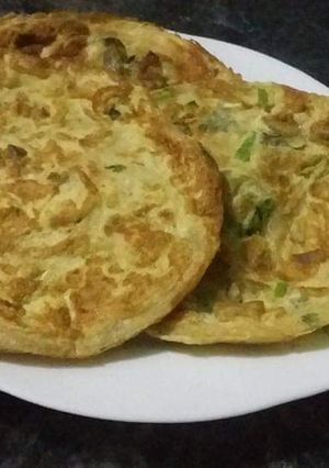 A picture of Anda Paratha.