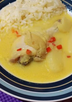 Una foto de Pollo en crema