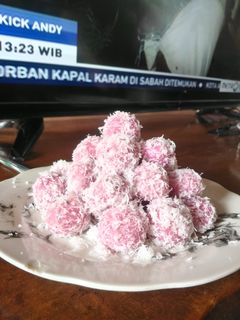 Foto resep Klepon Buah naga 😊