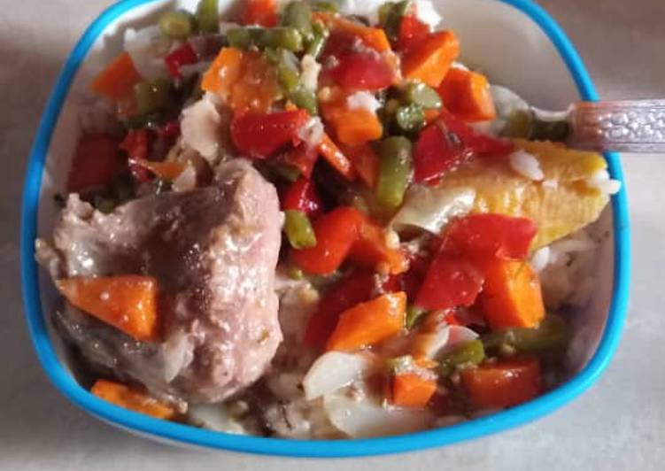 Recipe of Perfect Rice with chicken sauce