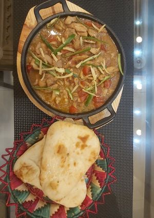 A picture of افغانی نمکین کڑاہی.