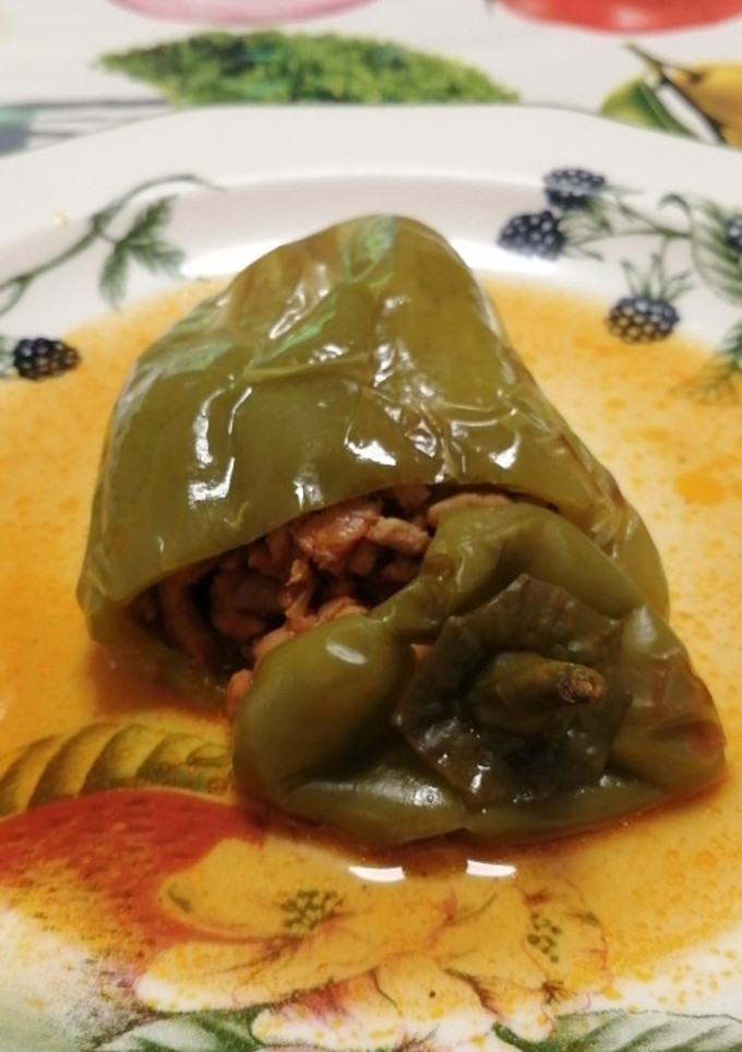 Una foto de Pimientos verdes rellenos de carne