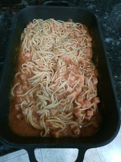 Una foto de Espaguetis con salsa casera