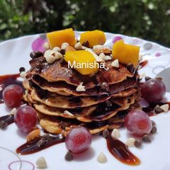 Millets Fruits Choco-chips pancakes 🥞(5min Dish) A picture of Millets Fruits Choco-chips pancakes 🥞(5min Dish).