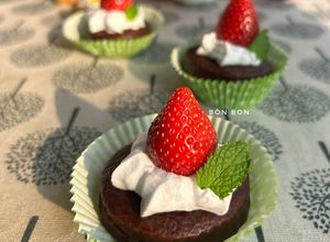 Hình của món Trang trí bánh Chocopie dâu tây Giáng Sinh 15 phút.