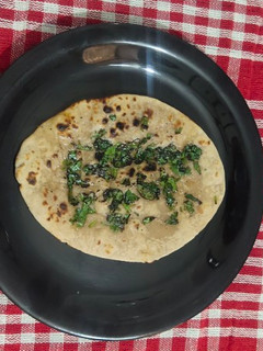 ઘઉં ના લોટ ના નાન (Wheat Flour Naan Recipe In Gujarati) રેસીપી મુખ્ય ફોટો