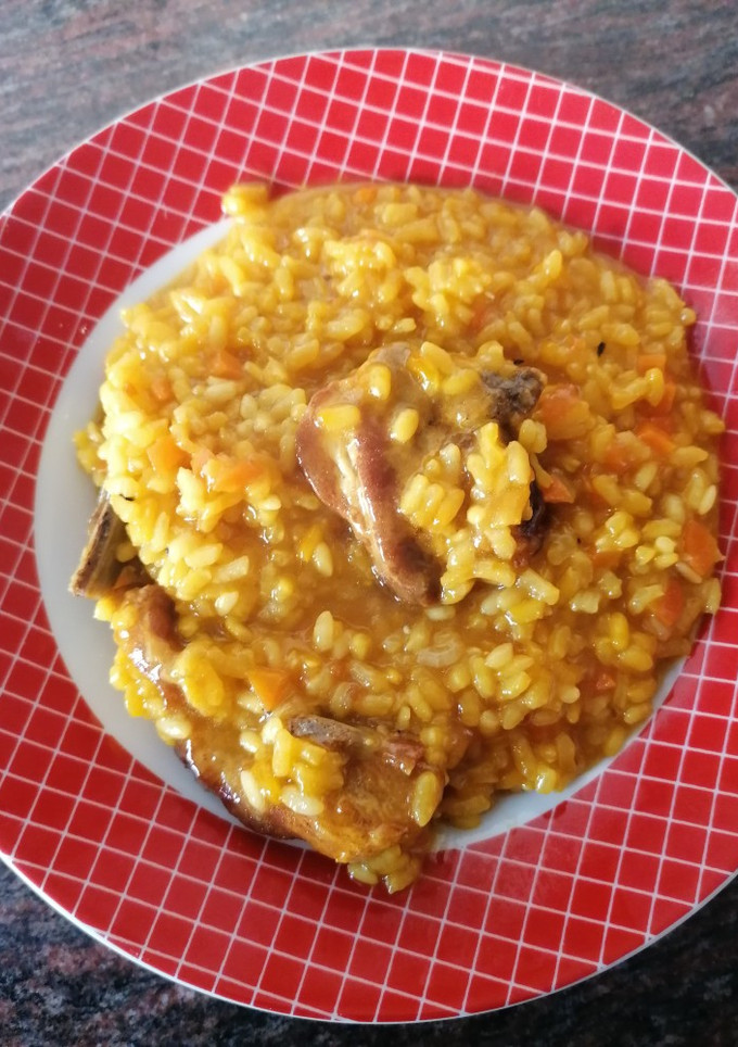 Una foto de Arroz caldoso con costillas