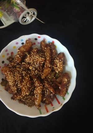A picture of Honey chilli potato.