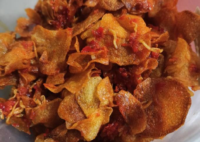 Resep Keripik Kentang Pedas Dan Gurih Oleh Nurwanis Cookpad