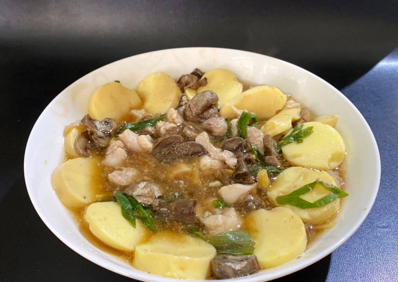 Oriental steamed chicken tofu