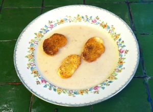 Una foto de Sopa de frijol lima