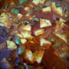 Paneer Shimla Mirch White Gravy A picture of Paneer Shimla Mirch White Gravy.