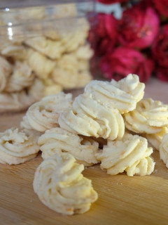 Foto resep Kue Semprit Sagu Keju