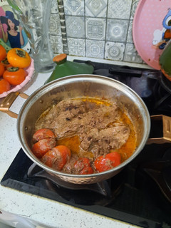 عکسی از دستور بادمجون و گوجه شکم پر شمالی