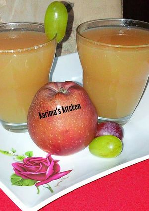 A picture of Grapes apple juice.